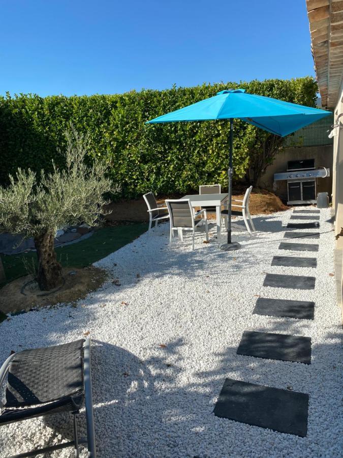 Petit nid douillet en Luberon Villa Ansouis Buitenkant foto